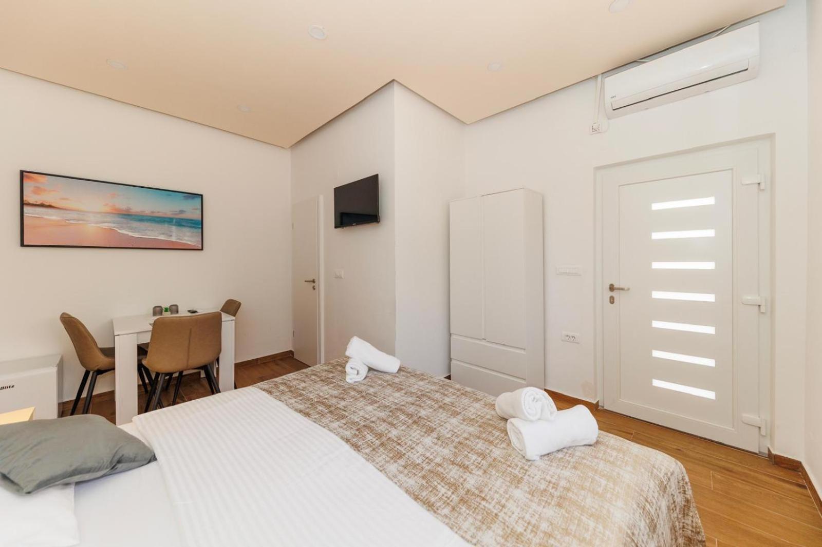 Premium Rooms Prince Zadar Exteriör bild